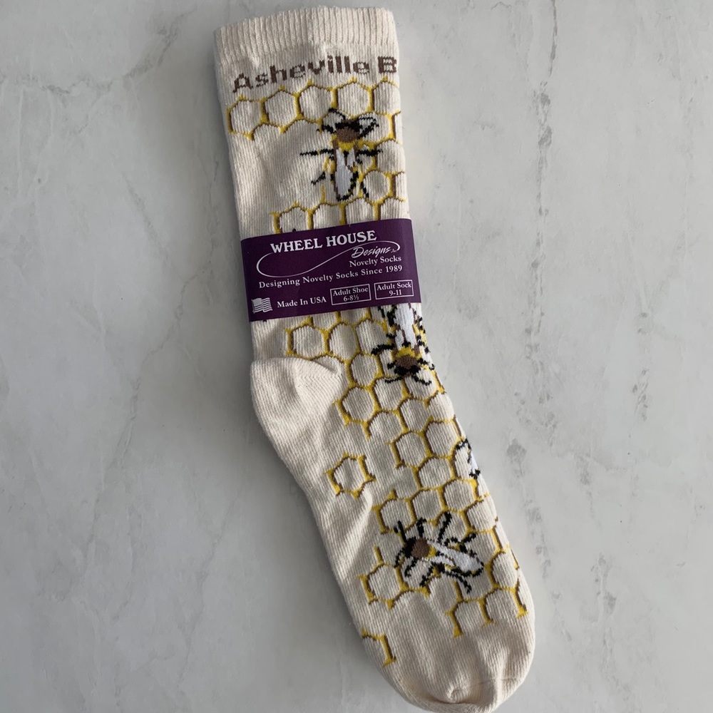 NWT Asheville bee charmer socks